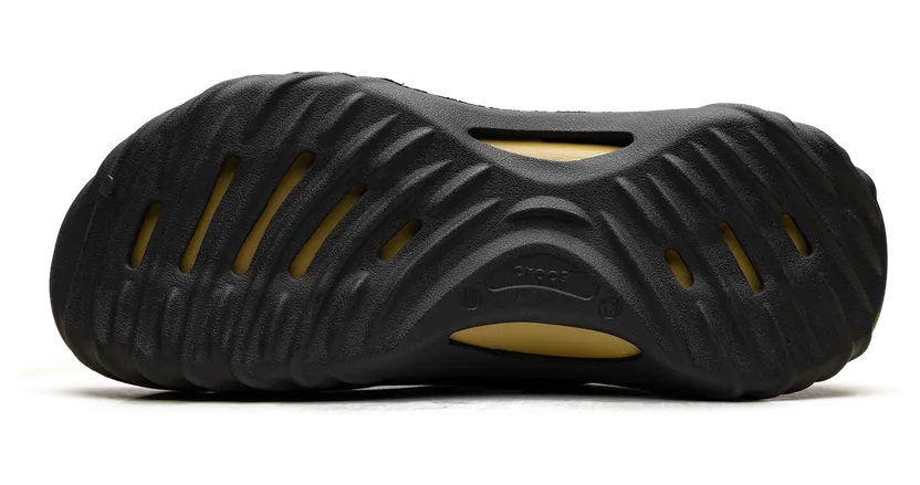 crocs-echo-wave 210521-0LD