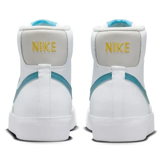 nike-blazer DA4086-107