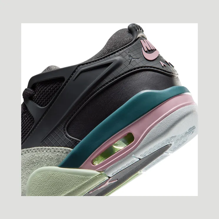 air-jordan-4 FQ7938-008