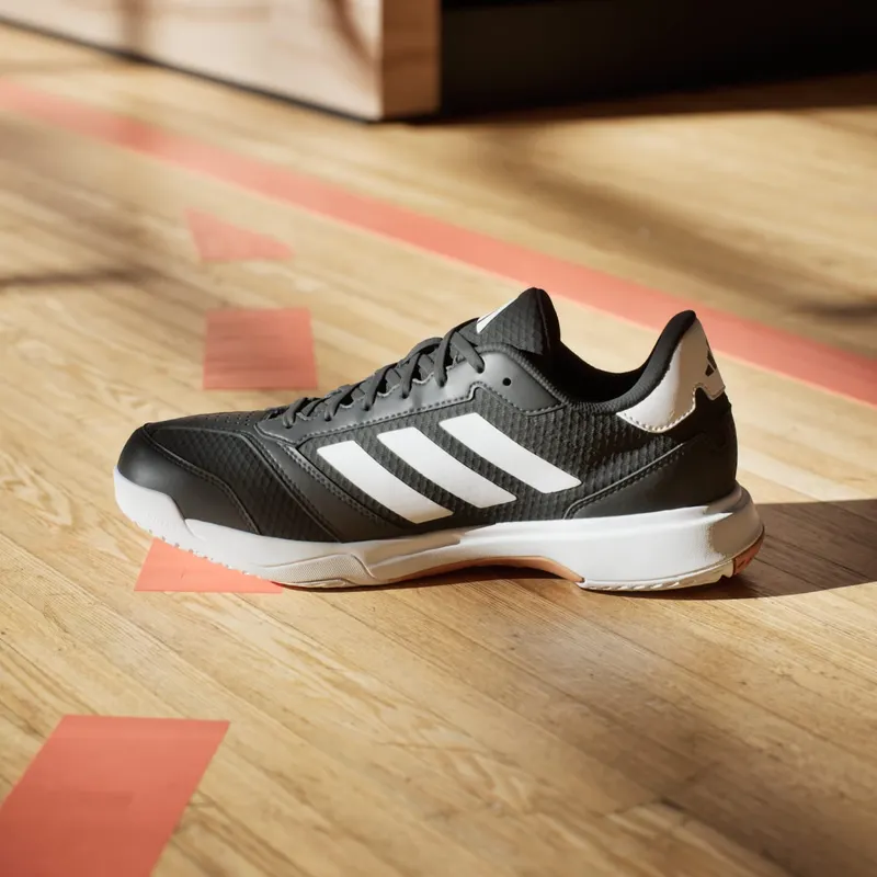 Adidas Ligra 8 Indoor Core Black / Cloud White / Cloud White (IH0526)