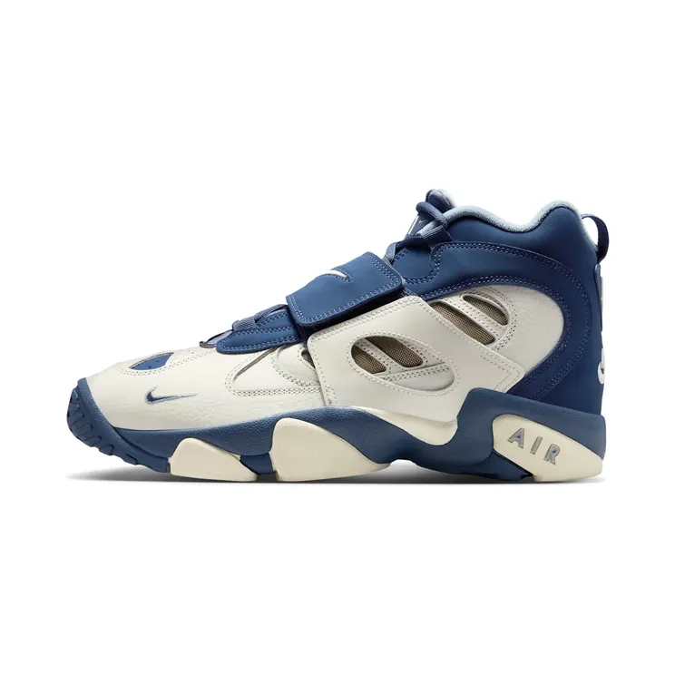 Nike Air Diamond Turf 2 “Royals” (II7080-100)