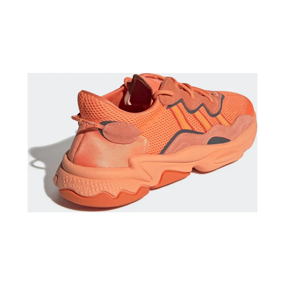 adidas Ozweego Orange Hi-Res Coral/Semi Coral/Solar Orange (EE6465)