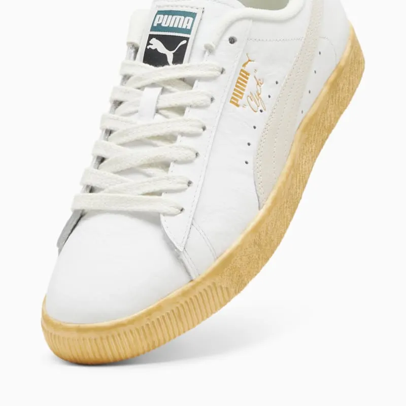 Puma Clyde “Vintage – White” (394687-04)