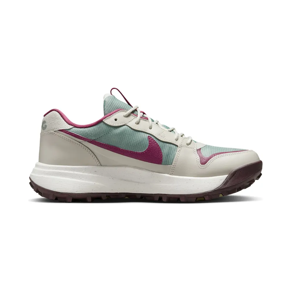 Nike ACG Lowcate “Mica Green Rosewood Light Bone” (DX2256-300)