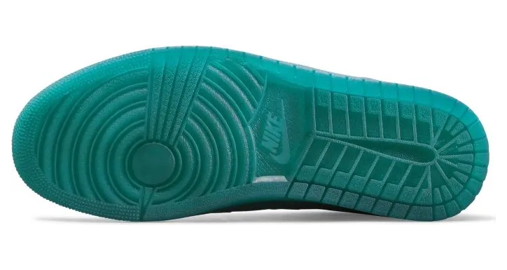 air-jordan-4 677690-020