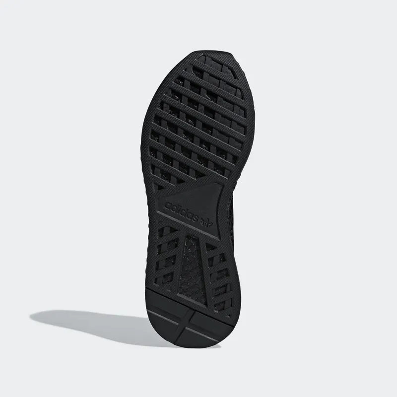 adidas Deerupt Core Black Core Black/Core Black/Cloud White (B41768)