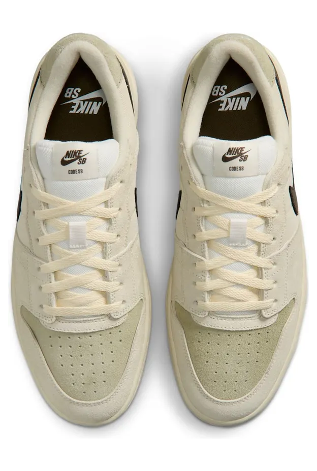 nike-sneaker IB0108-101