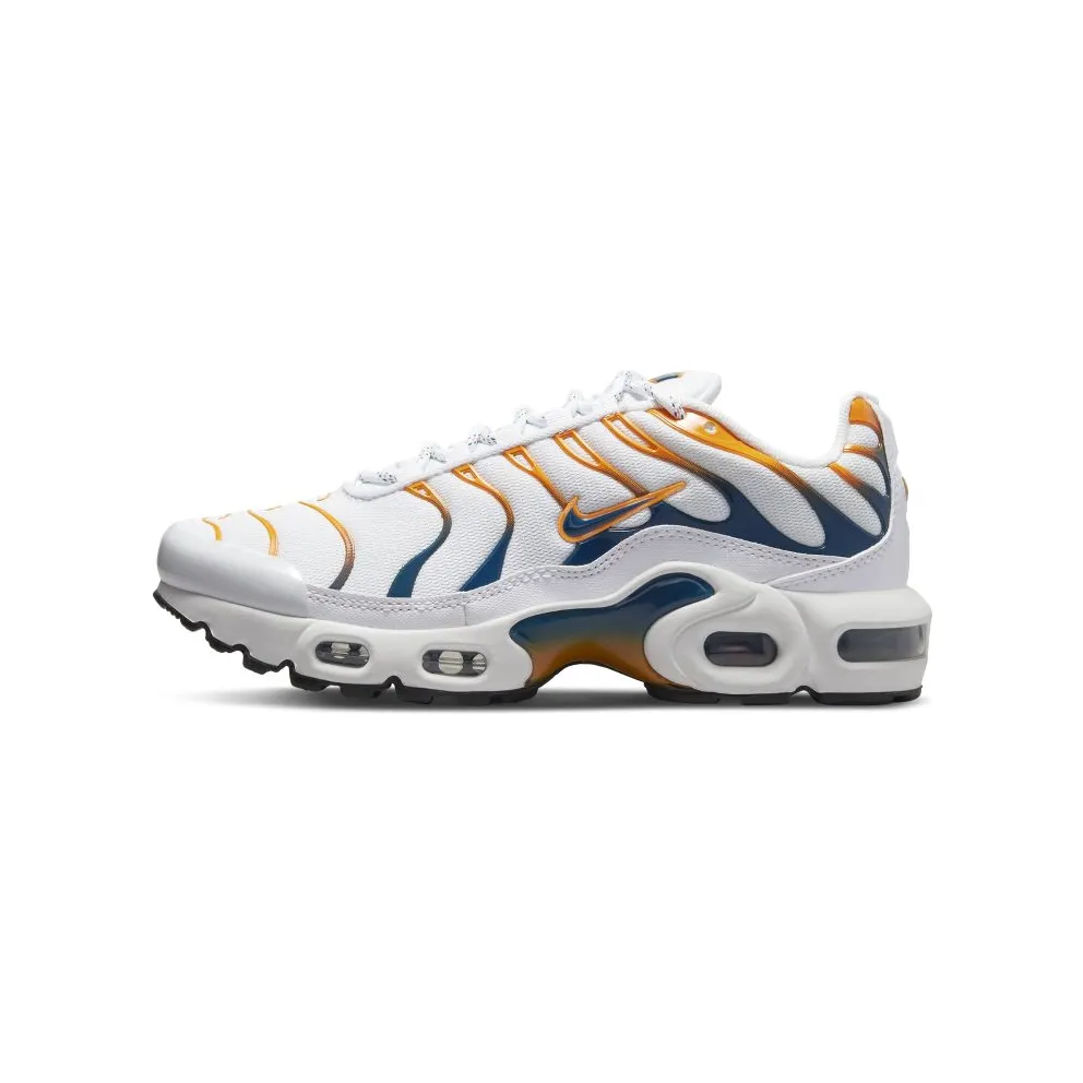 Nike Air Max Plus Older Kids’ White (DV7083-100)
