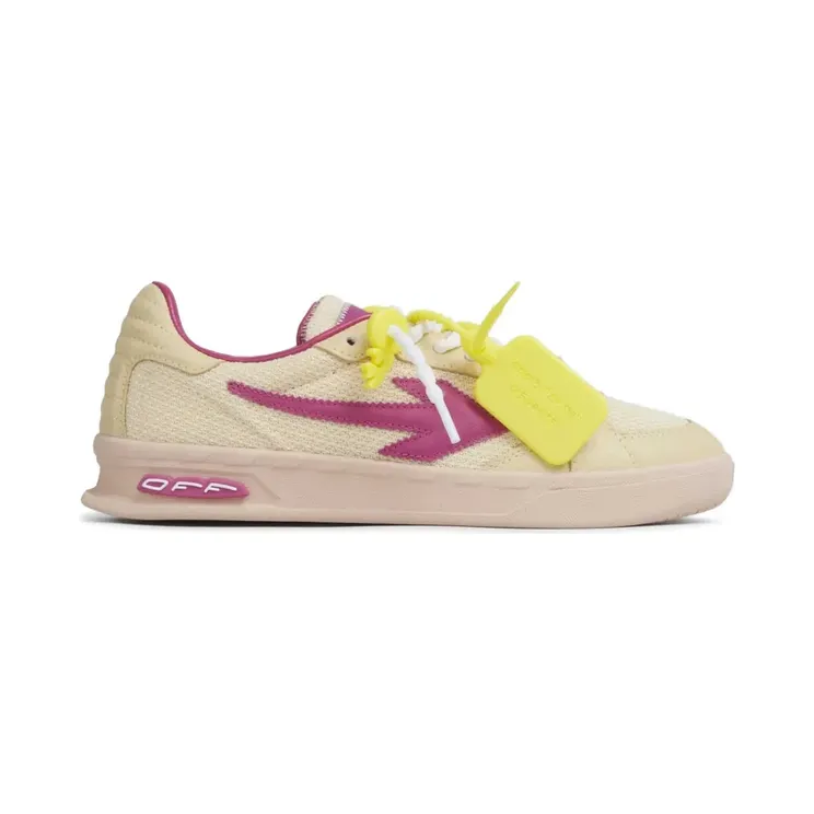 Off-White Arrow low-top sneakers – Beige (W28NS6F0016C39)