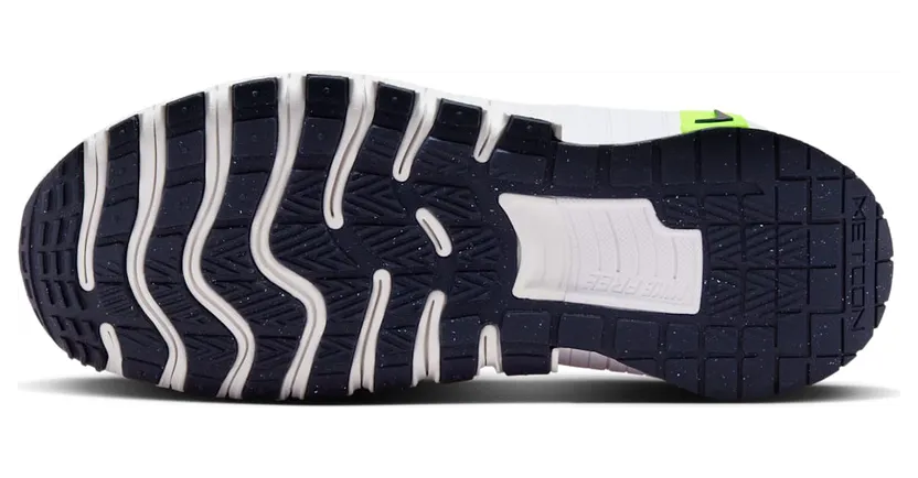 nike-free FJ7126-800