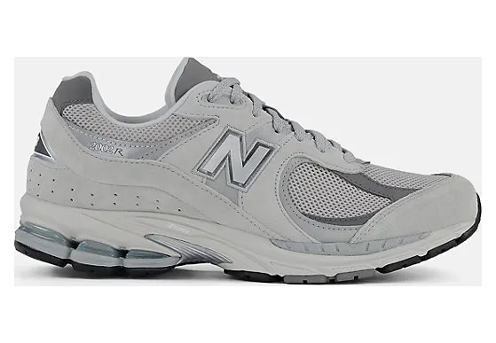 new-balance-2002r ML2002R0