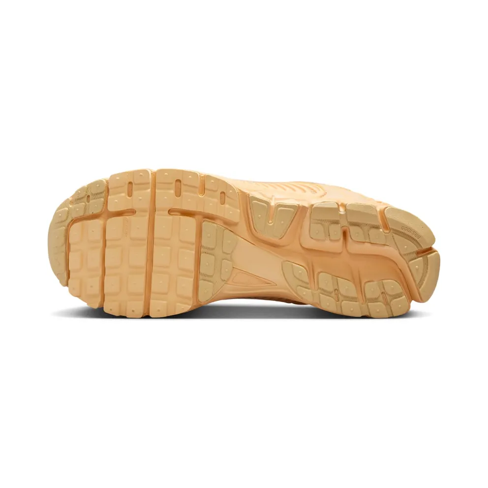 Nike Zoom Vomero 5 “Celestial Gold” (HF5493-200)