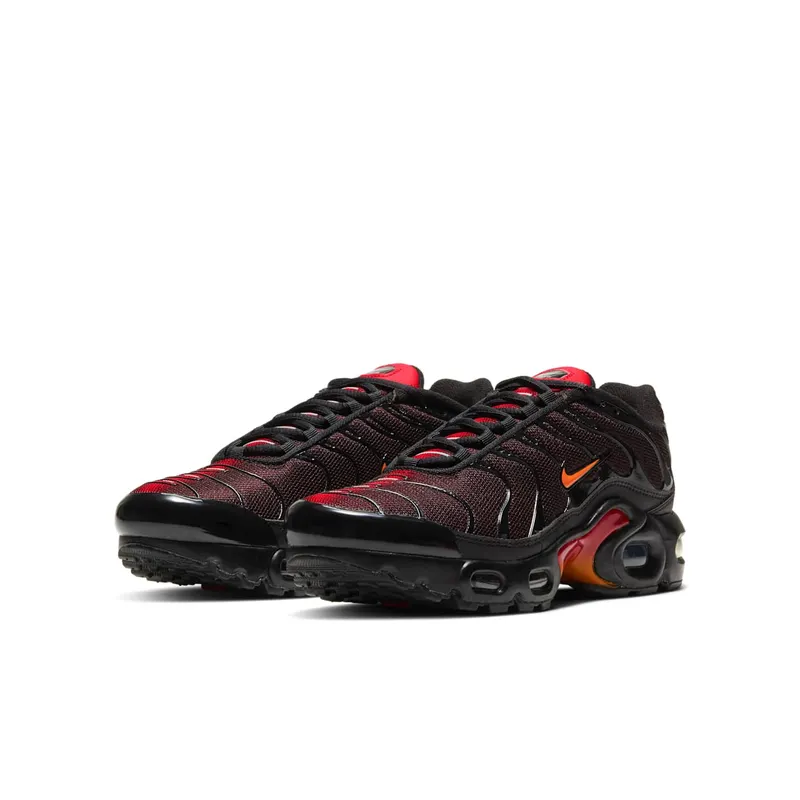 Nike Air Max Plus Older Kids’ Black (CV9636-001)