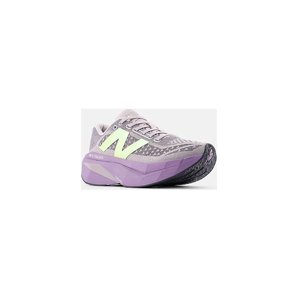 NEW BALANCE FuelCell SuperComp Trainer v3 “TRUFFLE SALT / CANDIED VIOLET” (WRCX7RC)
