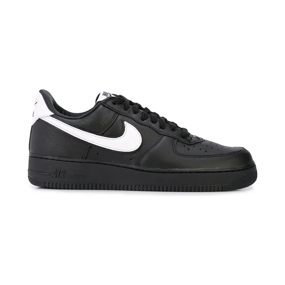 Nike ‘Air Force 1’ – Black (CQ0492)