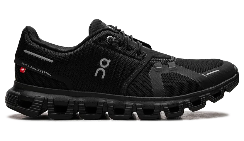 On Cloud 6 Womens “Black”: stealth-zwart voor elke dag (5)