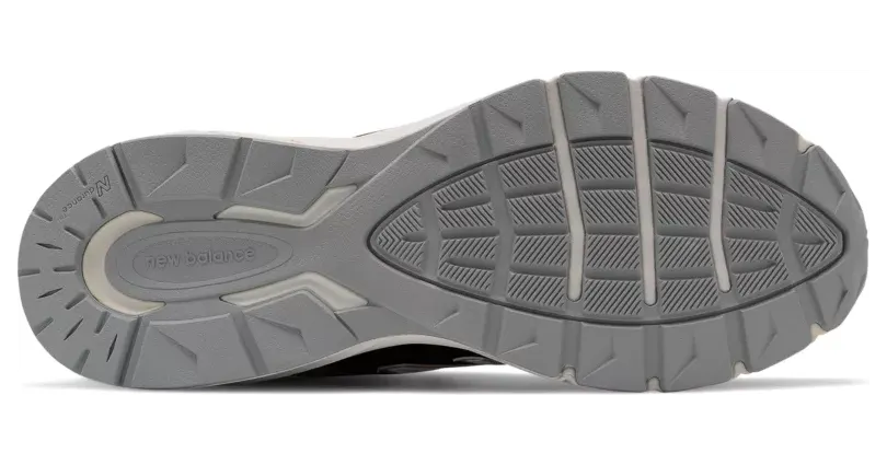 new-balance-kawhi M990KL5