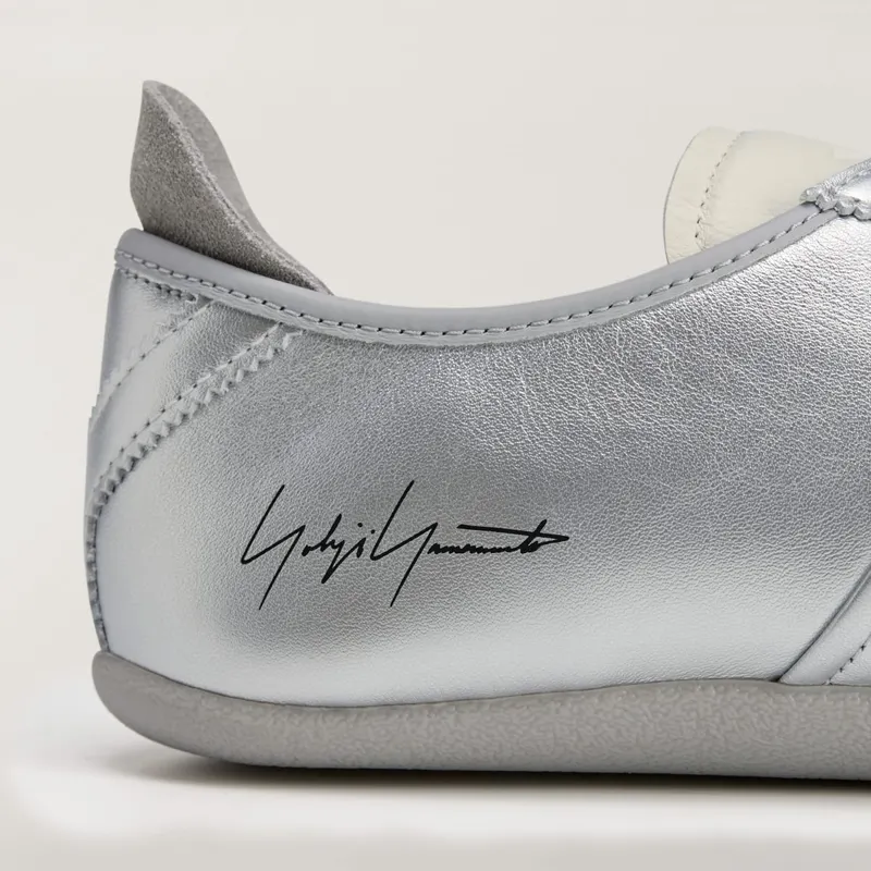 Adidas Y-3 TOKYO Silver Metallic / Off White / Black (KI4349)