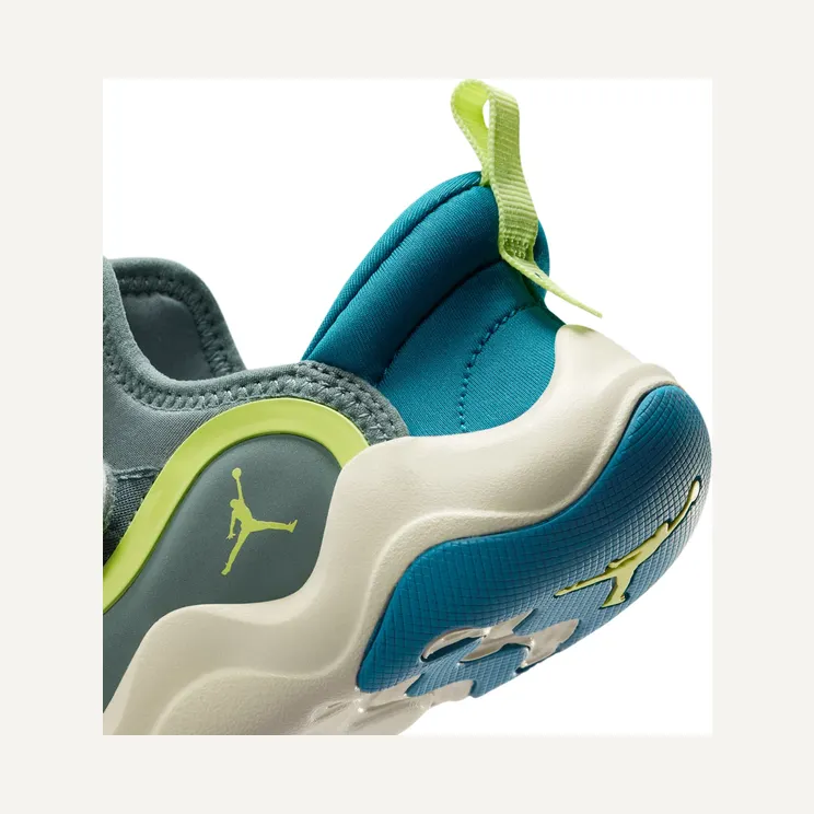 air-jordan-23 HF3415-302