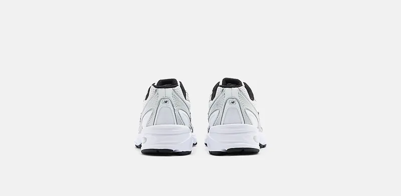 New Balance U740NW2 (white / silver metallic / black) – U740NW2