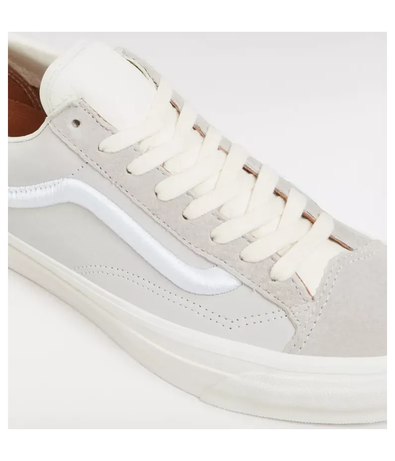 vans-style VN000CR3CPN