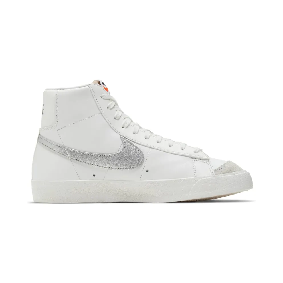 Nike Blazer Mid ’77 Summit White Silver (W) Summit White/Summit White/Summit White (CZ1055-112)