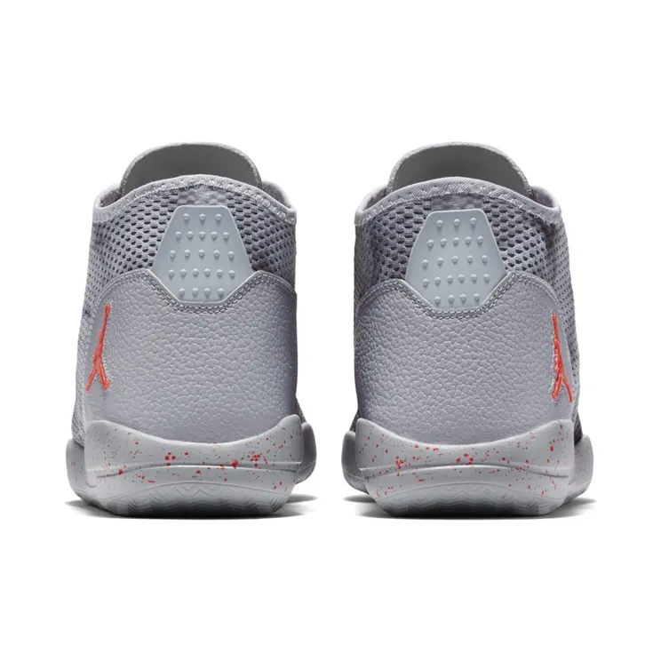 jordan-reveal 834229-015