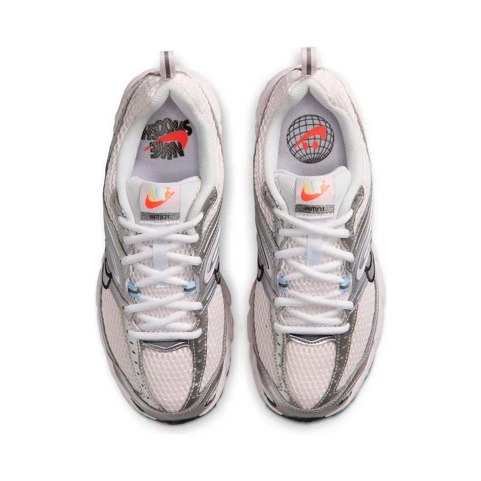 Nike Air Max Moto 2K White/Pearl Pink/Black/Metallic Silver (IR0611-100)