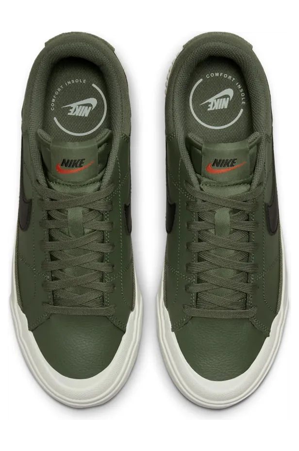 nikecourt DM7590-201
