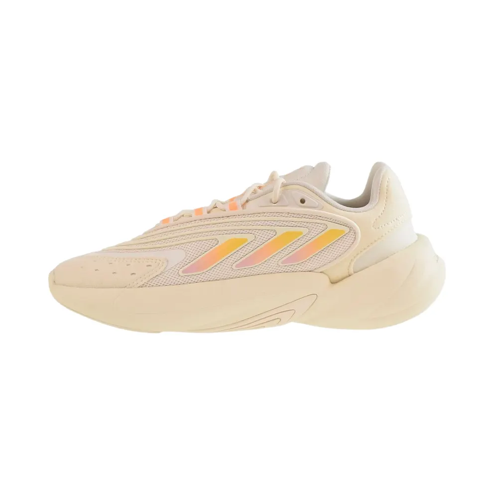 Adidas Ozelia “Cream White / Sand Strat” (HQ6658)