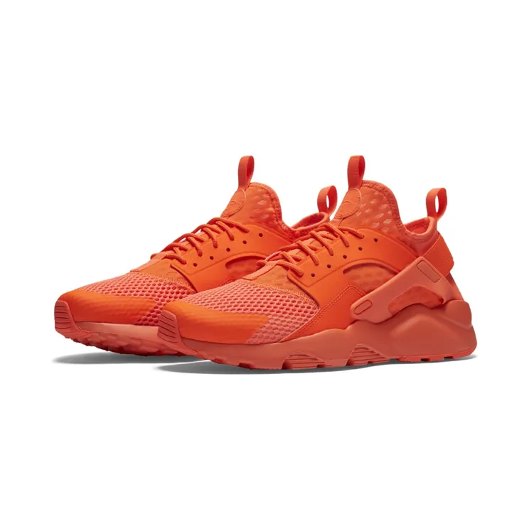 Nike Air Huarache Triple Crimson