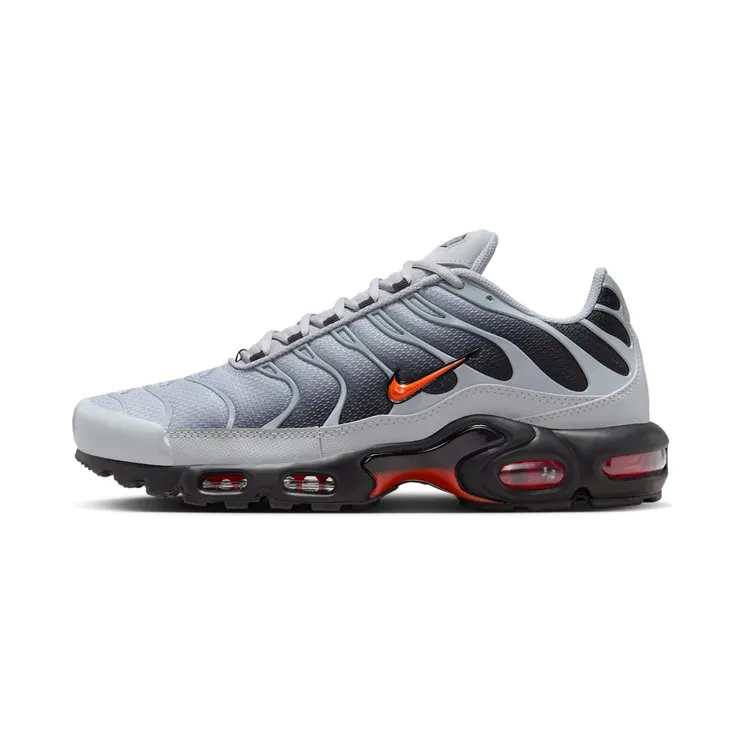 Nike Air Max Plus “Wolf Grey / Black / White / Picante Red” (DM0032-011)