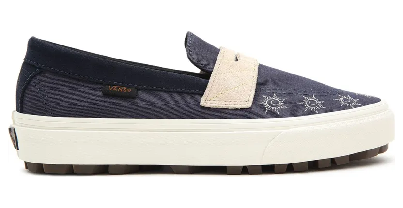 vans-style VN0A4U1C4UA