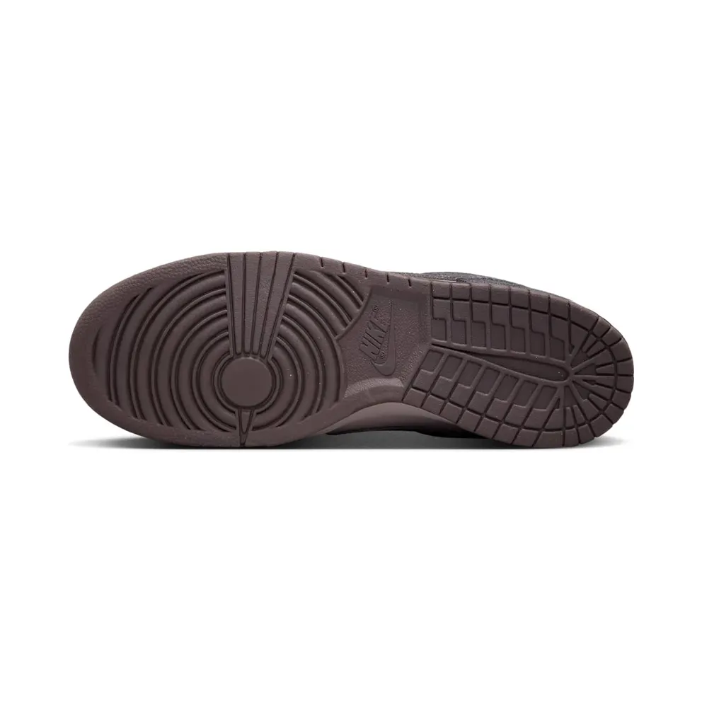 Nike Dunk Low “CBGB” (IB2258-001)