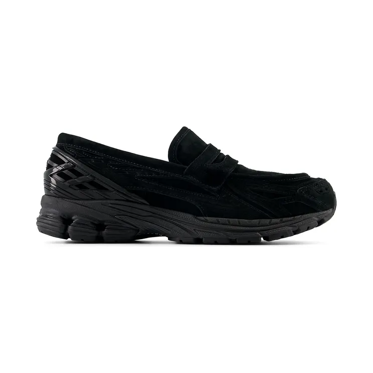 New Balance 1906L “Black Suede” (U1906LNT)