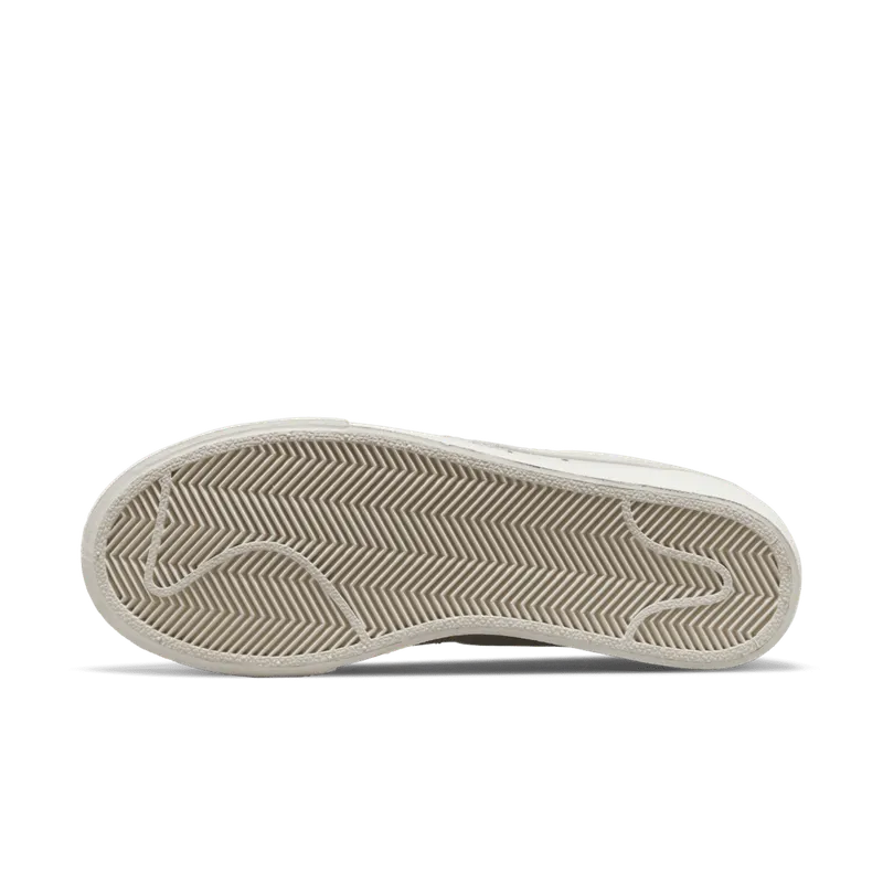 Nike Blazer Low Platform Sail Grey (W) (DJ0292-105)