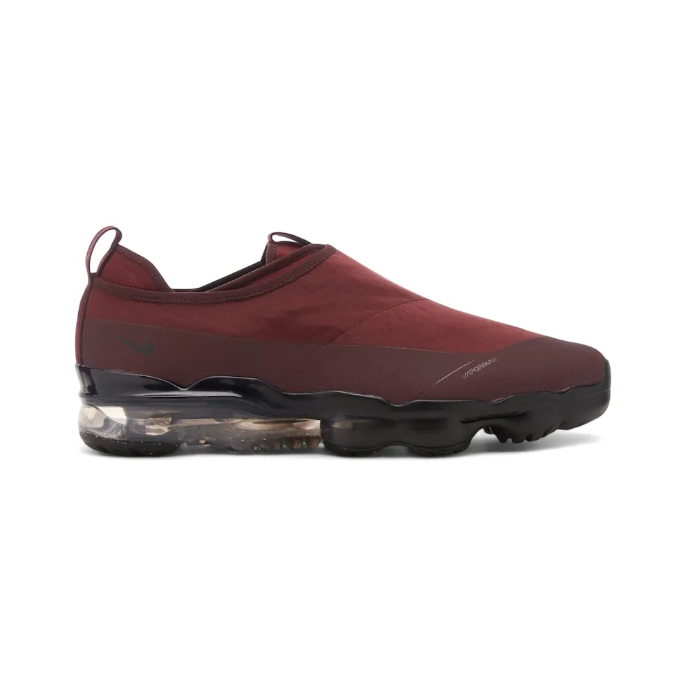 Nike Air VaporMax Moc Roam “Dark Team Red / Dragon Red / Black” (DZ7273-600)