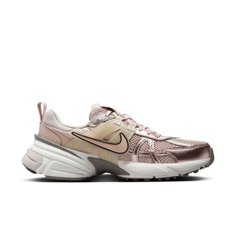 Nike V2K Run “Particle Beige College Grey Light Bone” (FD0736-201)