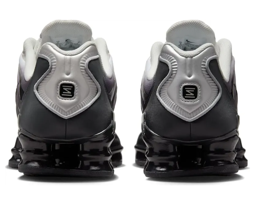 nike-shox IB7705-001