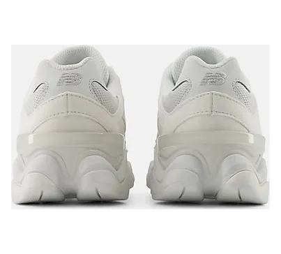 new-balance-9060 PC9060LL