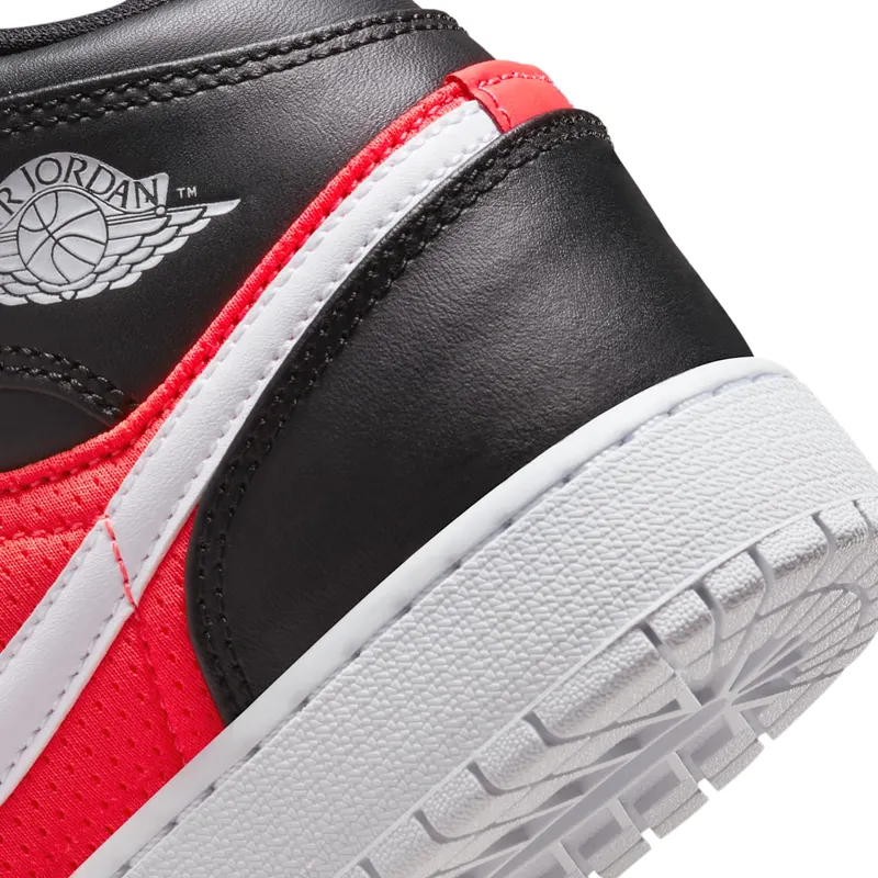 air-jordan-1 FB4417-016