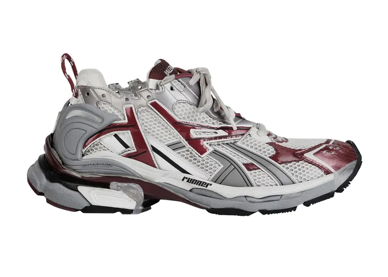 Balenciaga Runner Burgundy (677403W3RB39069)