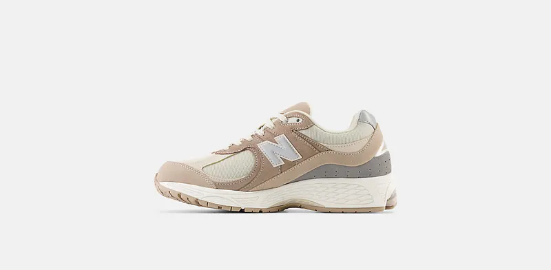 New Balance 2002R “Driftwood” (M2002RSI)