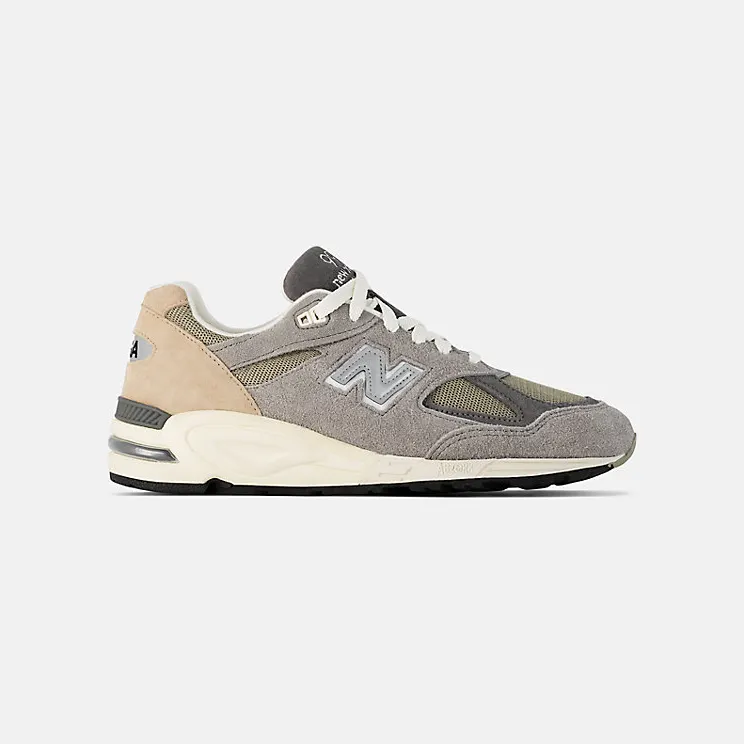 New Balance 990 V2 “Made In USA – Teddy Santis” (M990TD2)