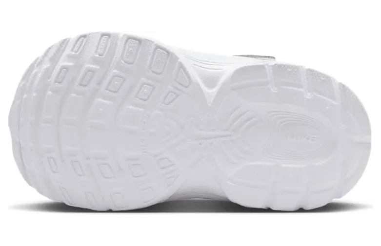 nike-v5-rnr HQ6413-100