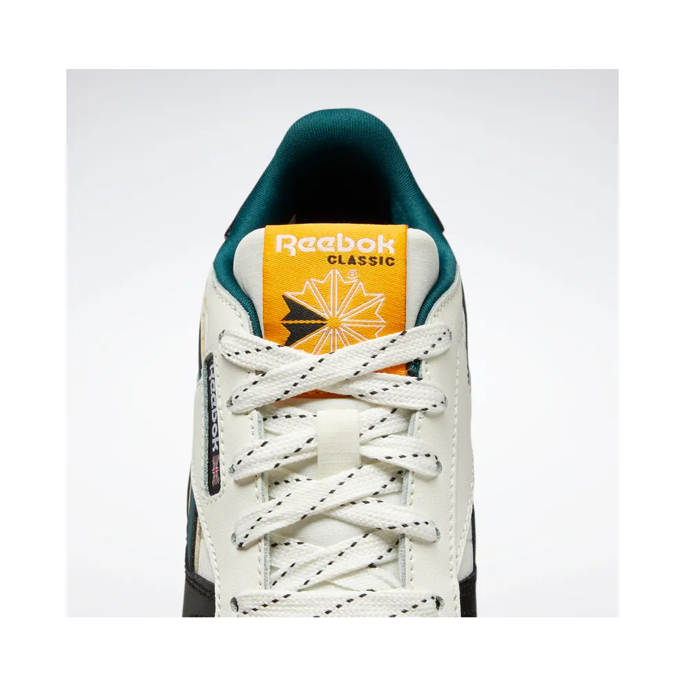 Reebok Classic Leather Shoes Chalk / Core Black / Semi Solar Gold