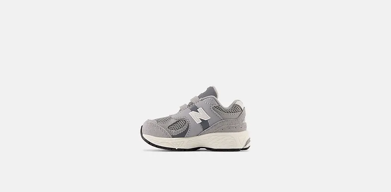 NEW BALANCE 2002 HOOK & LOOP “STEEL / LEAD” (IV2002ST)