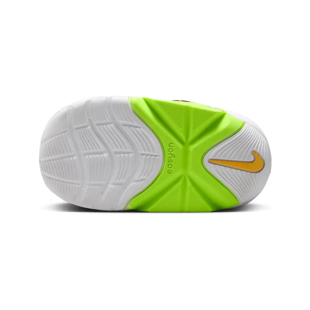 Nike Swoosh Go “University Gold / Volt / White / Black” (IV5719-700)