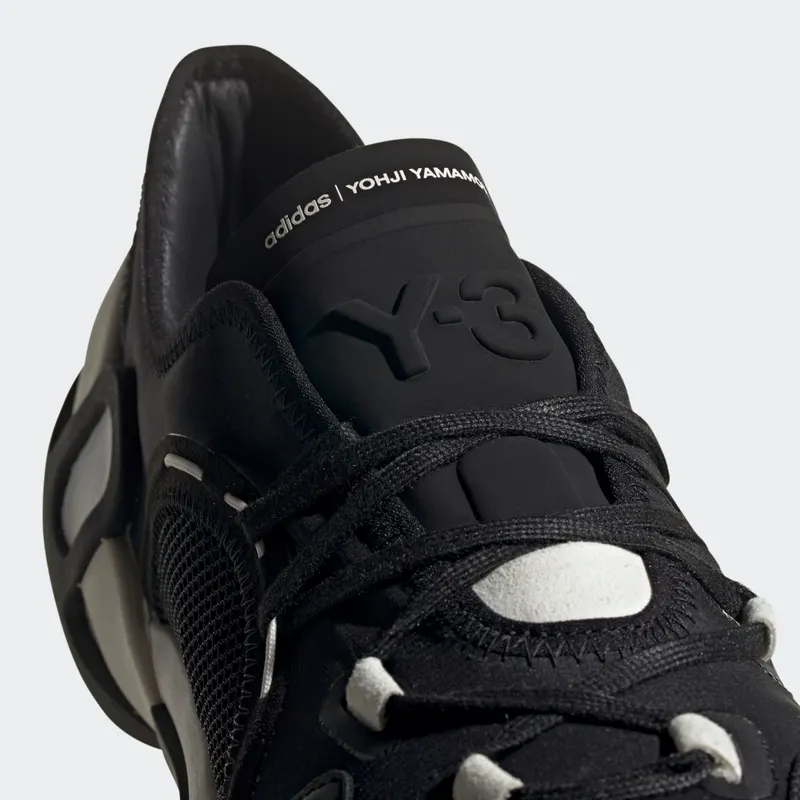 Adidas Y-3 Idoso Boost Black / Core White / Chalk White (FZ4524)