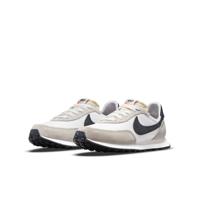 Nike Waffle Trainer 2 Older Kids’ White (DC6477-100)